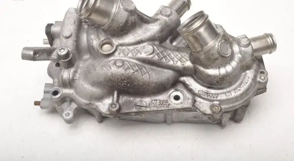 Audi A3 S3 8V Water pump 05E121042B