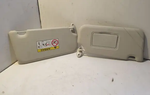 Ford Focus Sun visor