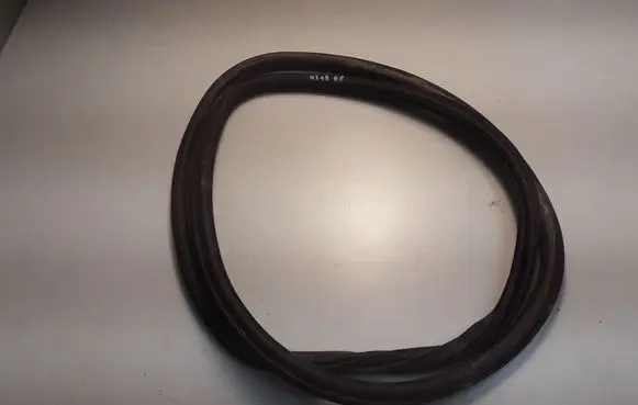 Skoda Kamiq Front door rubber seal 658867366