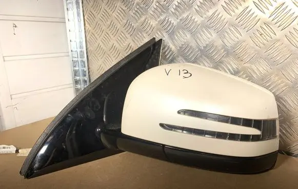 Mercedes-Benz R W251 Front door electric wing mirror A2518104319