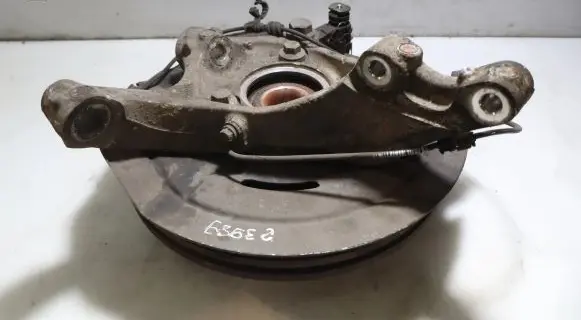 Opel Insignia B Front wheel hub spindle knuckle