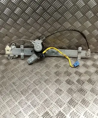 Honda Stream Front door window regulator with motor 106020