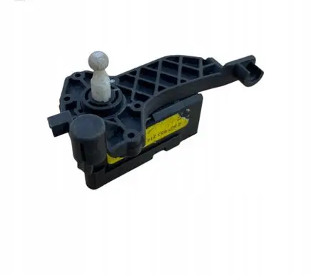 Skoda Octavia Mk2 (1Z) Headlight level adjustment motor 0307853314