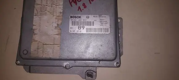 Peugeot 406 Engine control unit/module 9624518380 0261204063 MP51189