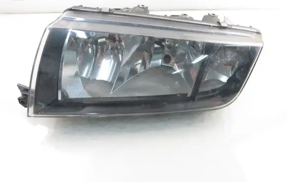 Skoda Fabia Mk1 (6Y) Headlight/headlamp