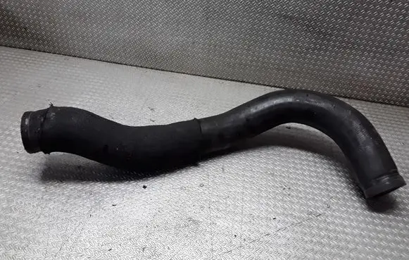 Intercooler hose/pipe