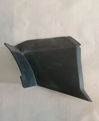 Infiniti QX50 (J55) Rear/tail light trim molding 