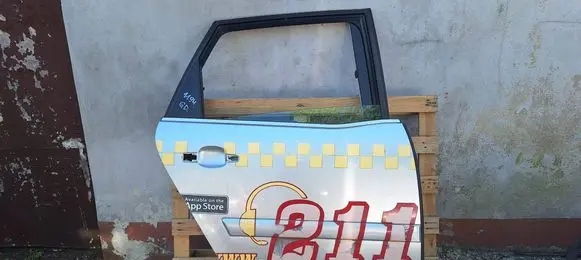Citroen C4 I Picasso Rear door