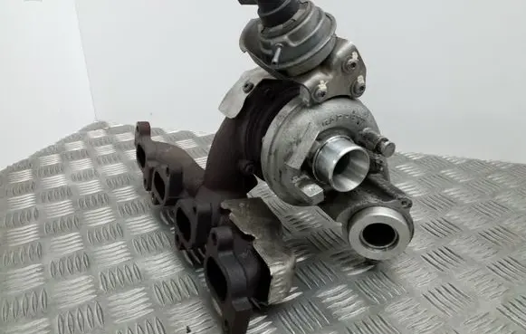 Volkswagen Golf VI Turbo 03L253016T