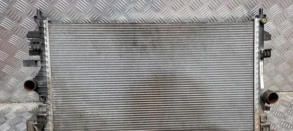 Opel Insignia A Coolant radiator S8112001 13241725 290711