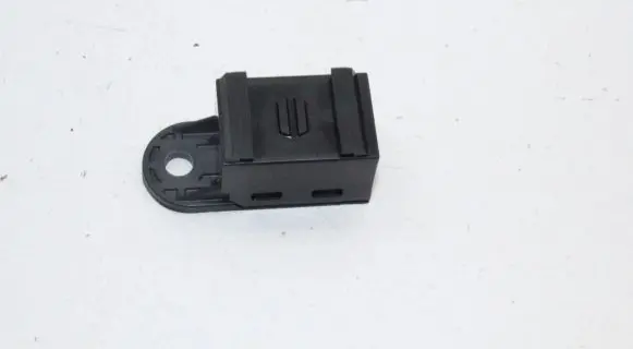 Nissan X-Trail T32 Other relay NILES