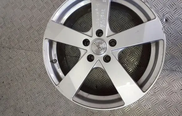Seat Ibiza III (6L) R17 alloy rim 