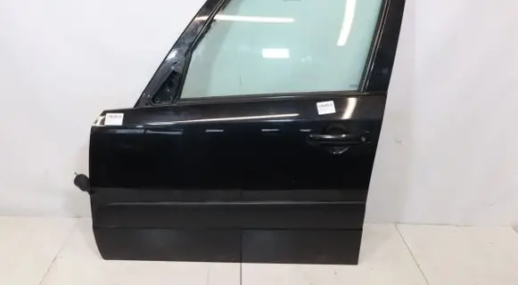 Suzuki SX4 Front door 