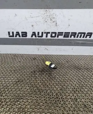 KIA Ceed Airbag deployment crash/impact sensor 95920A2060