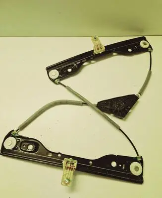 Jeep Cherokee Front window lifting mechanism without motor