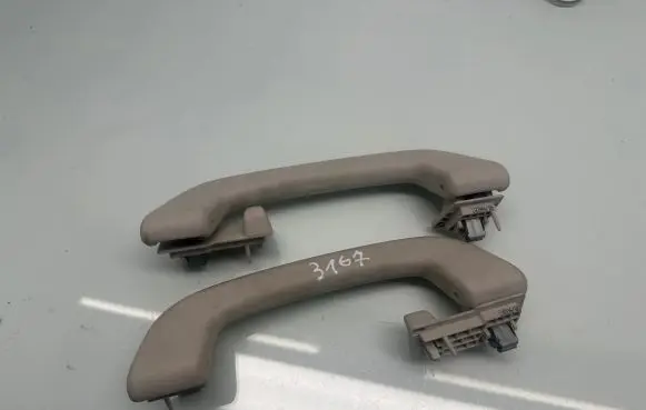 BMW 5 G30 G31 Rear interior roof grab handle 3464