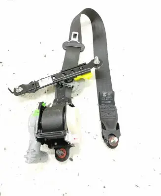 KIA Optima Front seatbelt 888102T30087