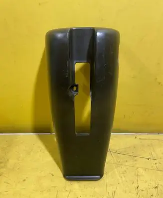 Volkswagen Polo IV 9N3 Steering wheel column trim 6Q0858559