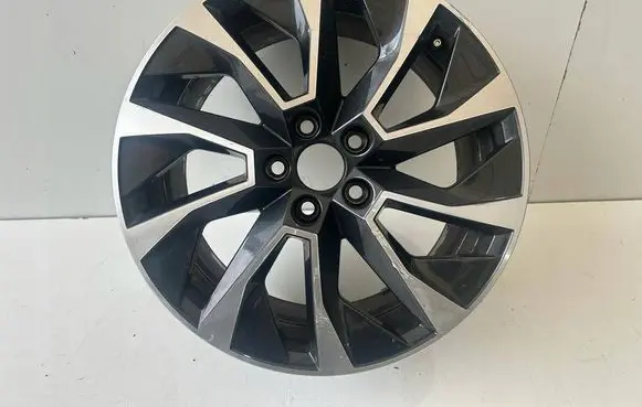 Skoda Fabia Mk3 (NJ) R16 alloy rim 6V0601025