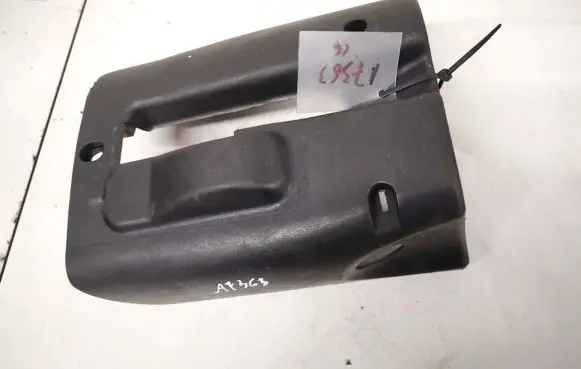 Ford Focus Steering wheel column trim rg15299