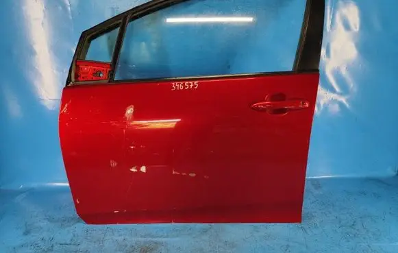 Toyota Prius xw60 Front door 6700247162