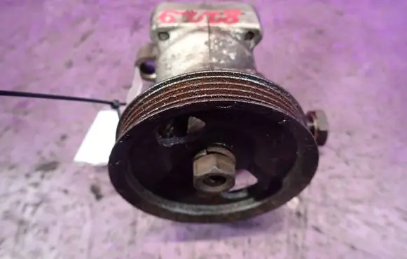 Hyundai Getz Power steering pump yst-8