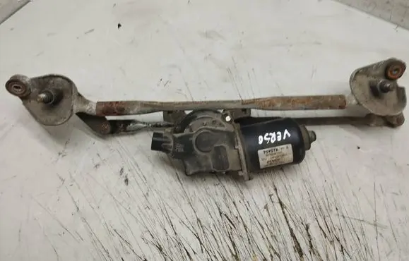 Toyota Corolla Verso AR10 Front wiper linkage and motor 851100F020 01F15A1751 MB1592007241
