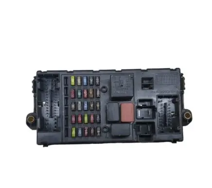 Iveco Daily 35 - 40.10 Fuse module 69500009 009260706 554953020000