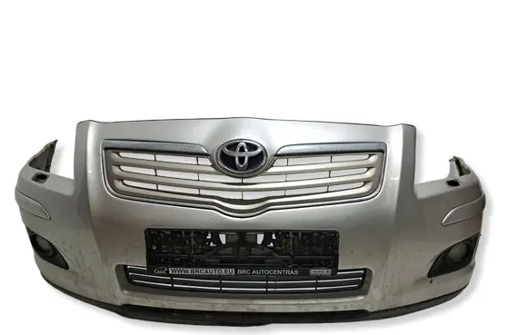 Toyota Avensis T250 Front bumper 