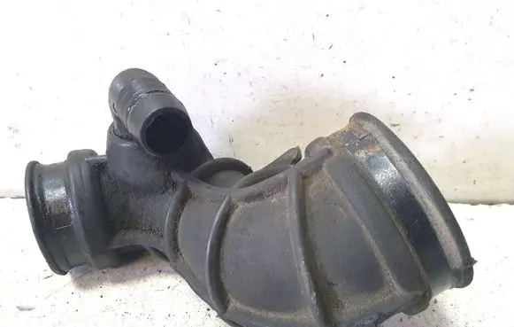 Opel Zafira A Air intake hose/pipe 24441600