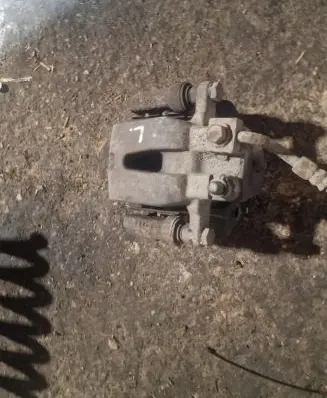 Chrysler 300 - 300C Rear brake caliper