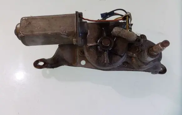 Suzuki Alto Rear window wiper motor 390201552