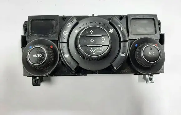 Peugeot 3008 I Interior fan control switch 96738320XT