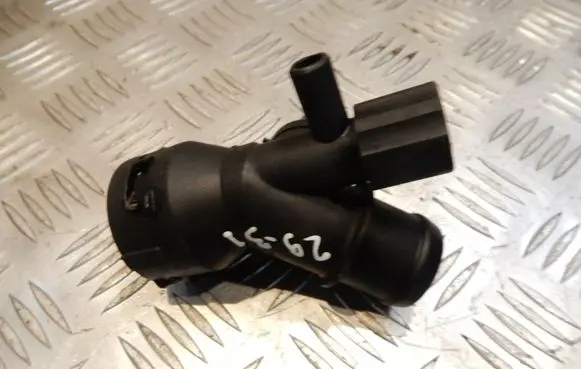 Volkswagen Touran I Engine coolant pipe/hose 1K0122291D 2931