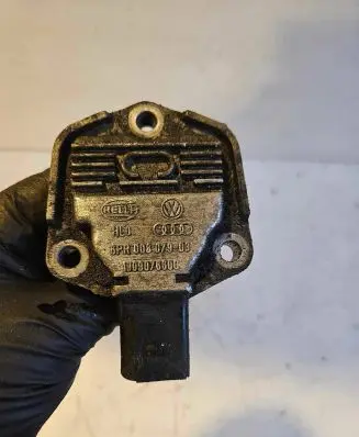 Volkswagen PASSAT B6 Oil level sensor 1J0907660C 6PR00807903