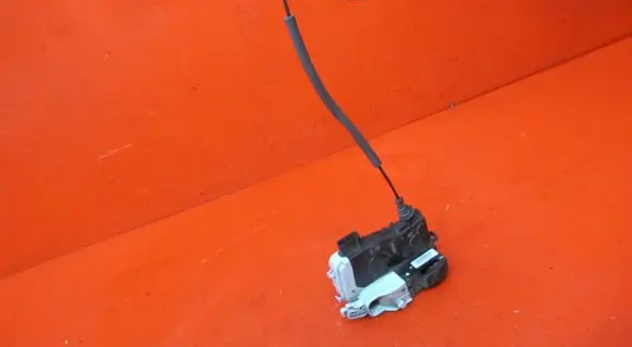 Front door lock
