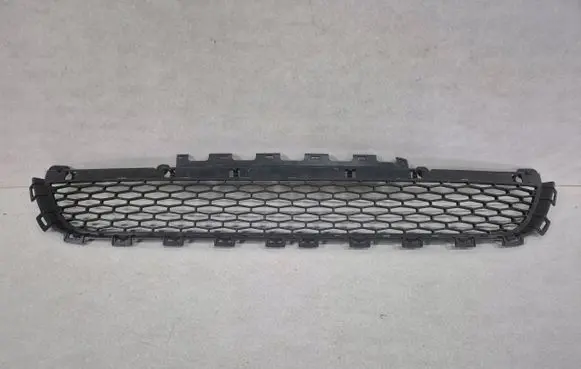 Land Rover Discovery Sport Front bumper lower grill FK7217K945A