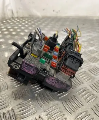 Peugeot 307 BSM Control unit 9664055780