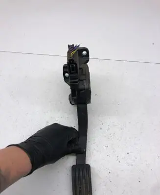 Volvo XC60 Accelerator throttle pedal 8G9N9F836AA 6PV00922017