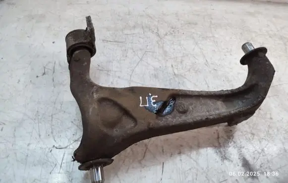 Volvo XC90 Rear control arm