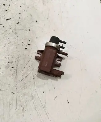 Volvo V70 Turbo solenoid valve 9652570180