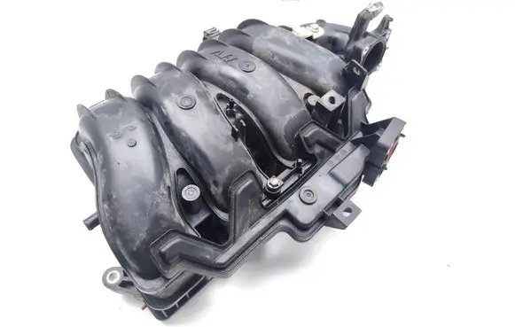 Toyota RAV 4 (XA40) Intake manifold 2AR-FE
