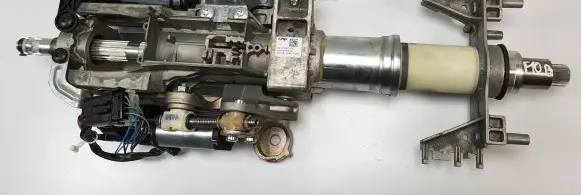 BMW 5 F10 F11 Steering wheel axle