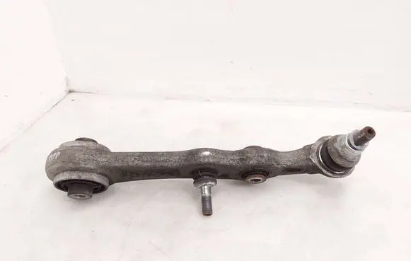 Mercedes-Benz C W205 Front lower control arm/wishbone