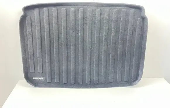 Renault Megane IV Rubber trunk/boot mat liner 8201615210