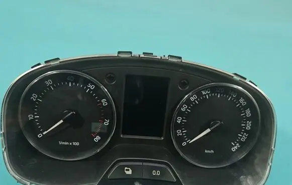 Skoda Rapid (NH) Speedometer (instrument cluster) 5JA920810B IMPRK1561636