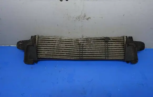 Mercedes-Benz C W204 Intercooler radiator A2045000200