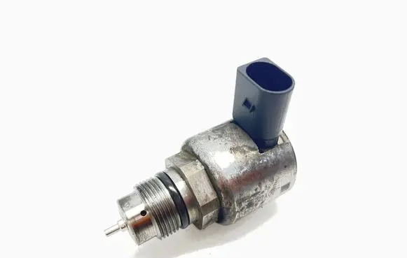 Mercedes-Benz C W204 Fuel main line pipe 9307Z522A00
