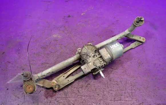 Seat Ibiza IV (6J,6P) Front wiper linkage and motor 6R1955119A
