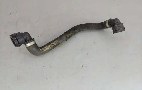 Mercedes-Benz GLC C253 Engine coolant pipe/hose A2135017400 18566687